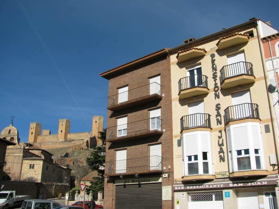 Hostal Restaurante San Juan 莫利纳德亚拉贡 外观 照片